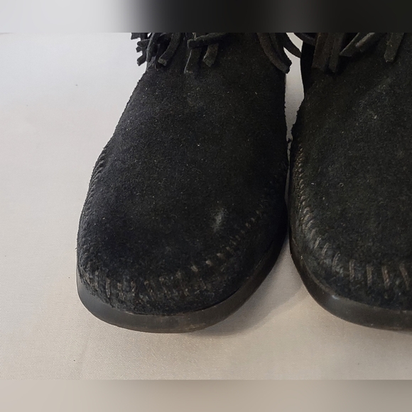 Minnetonka Moccasin Hi Top Back Zip Boot - Picture 12 of 13